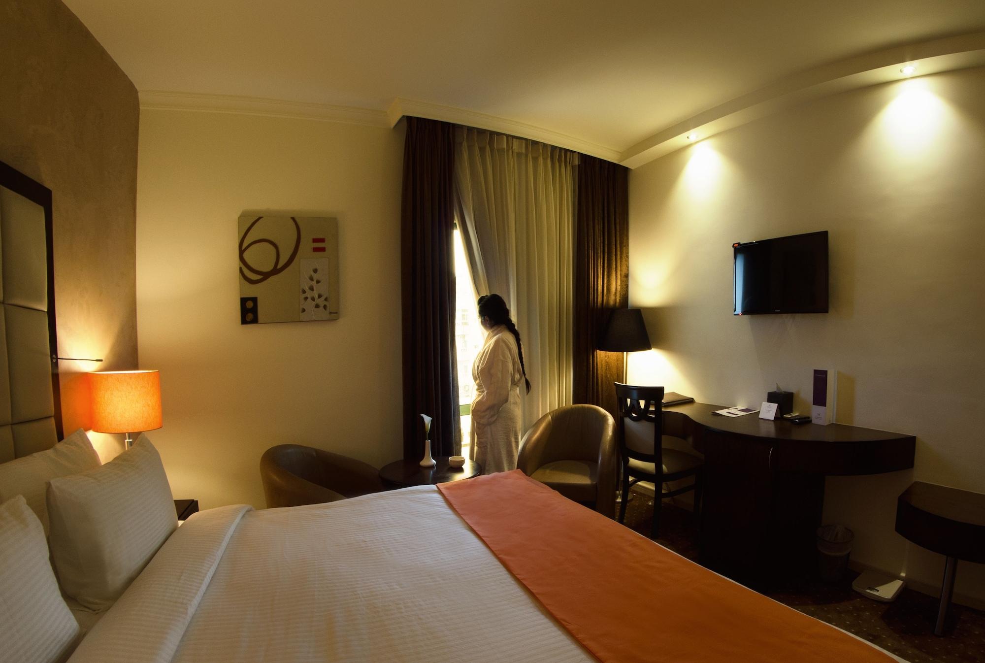 Meneur 3* Amman